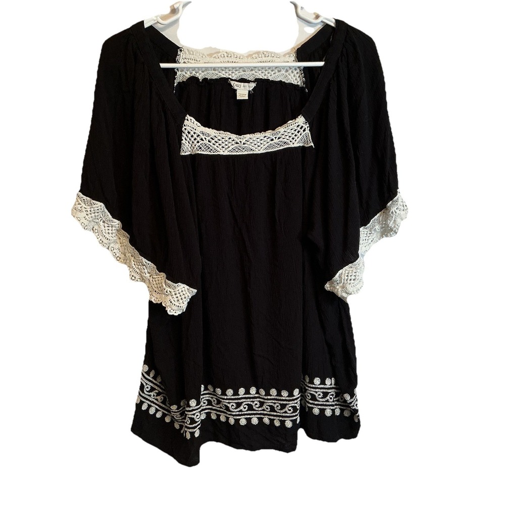 Cato Top Shirt Pullover Black White Boho Peasant Crochet Women's - Size 14 / 16